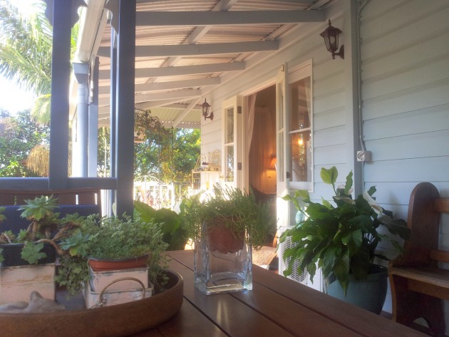 Queensland sunshine streams onto wide verandahs in your accommodation in Mt Tambourine.